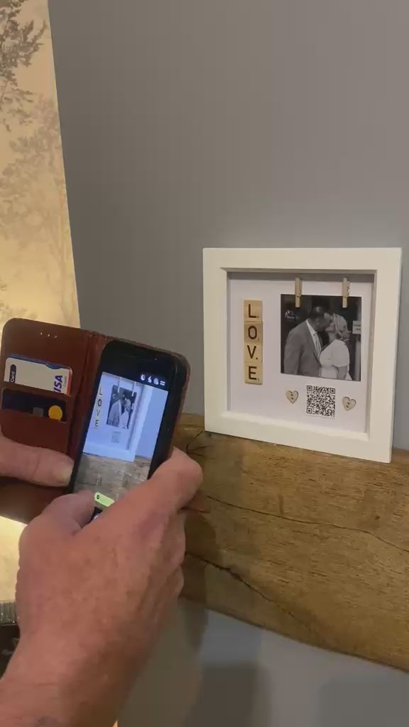 Interactive Box frame